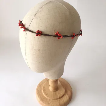 10 PCS Handmade Rustic OrangePip Berries Twine Wreath Flower Crown Festivals Feminine Whimsical Fresh Cute Christmas Gift
10 PCS Handmade Rustic OrangePip Berries Twine Wreath Flower Crown Festivals Feminine Whimsical Fresh Cute Christmas Gift