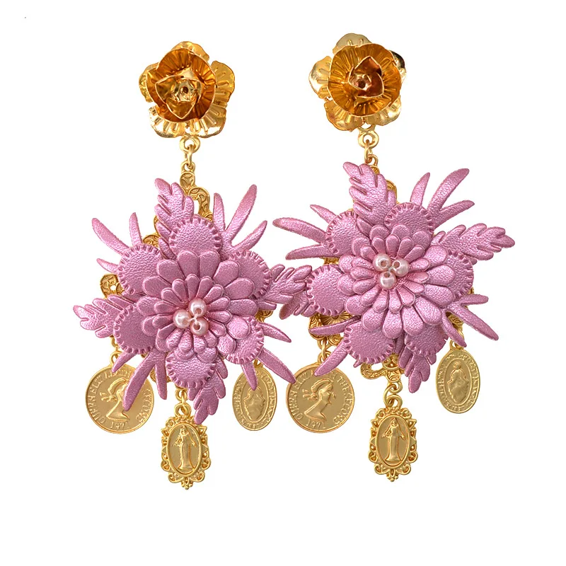 New Metal Baroque Retro Leather Flower Palace Gem Catwalk Queen Coins Vintage Earrings 232
New Metal Baroque Retro Leather Flower Palace Gem Catwalk Queen Coins Vintage Earrings 232
