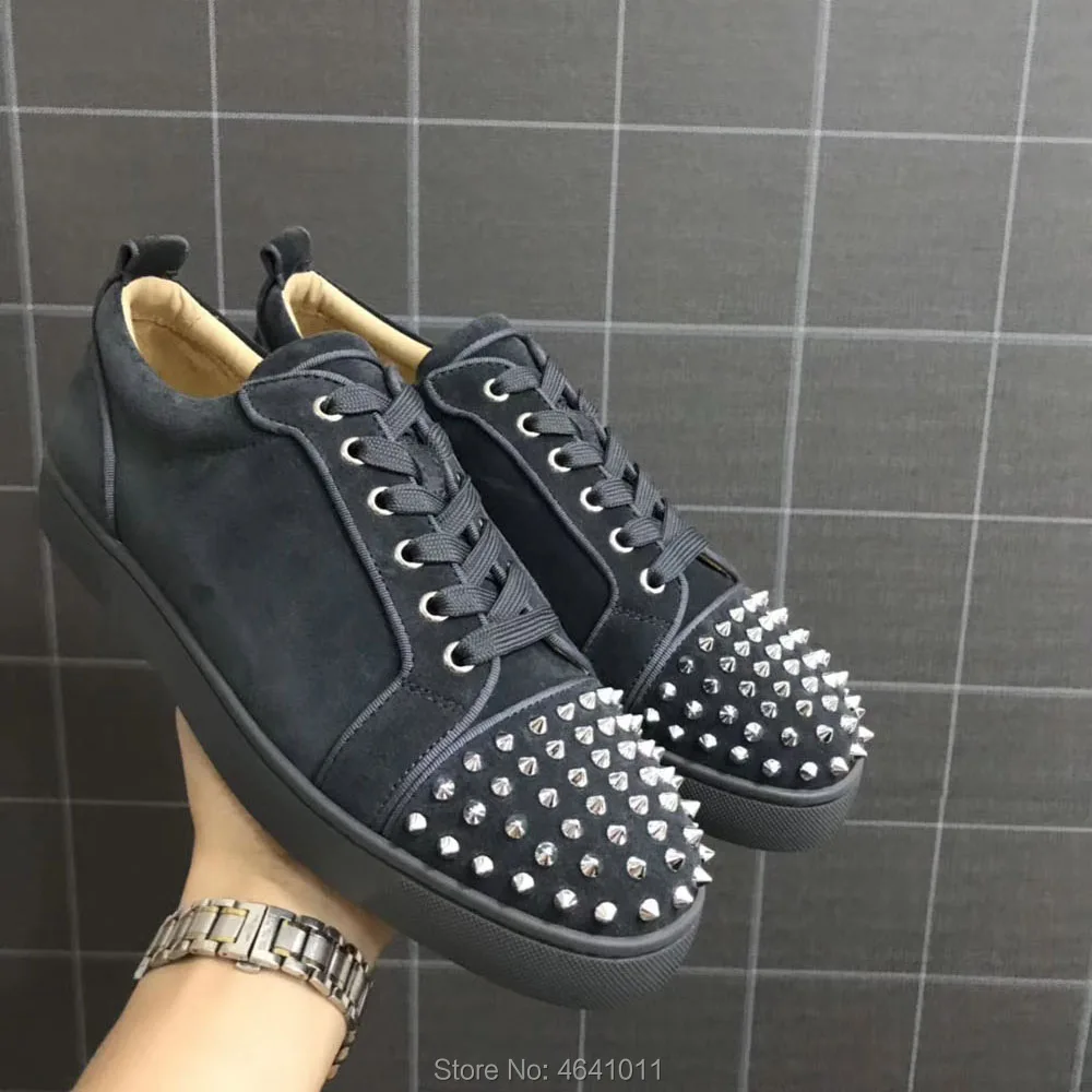 Low Cut Leisure cl andgz Lace up Full gray leather Silver Rivets front Red bottom For Men Shoes Sneakers casual Flat Loafers
Low Cut Leisure cl andgz Lace up Full gray leather Silver Rivets front Red bottom For Men Shoes Sneakers casual Flat Loafers