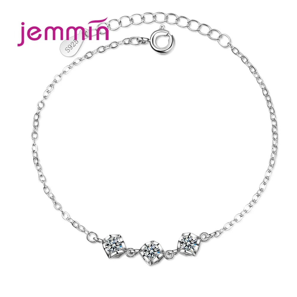 Korean 925 Sterling Silver New Design CZ Cubic Zircon Chain Bracelets For Women Metal Charms Bracelet Femme Jewelry Gifts
Korean 925 Sterling Silver New Design CZ Cubic Zircon Chain Bracelets For Women Metal Charms Bracelet Femme Jewelry Gifts
