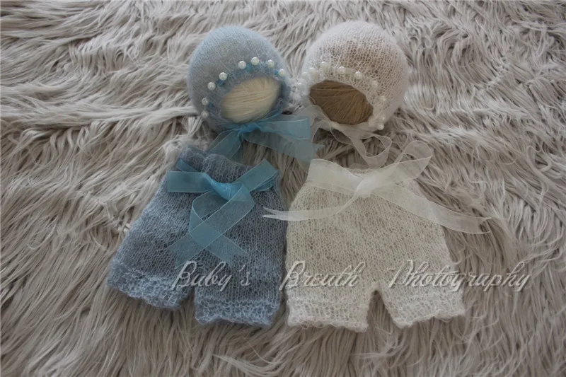 2pcs/one lot Hand Knitted Baby Shorts and Bonnet Set Newborn Outfits with Ribbons and Pearls Newborn Prop
2pcs/one lot Hand Knitted Baby Shorts and Bonnet Set Newborn Outfits with Ribbons and Pearls Newborn Prop