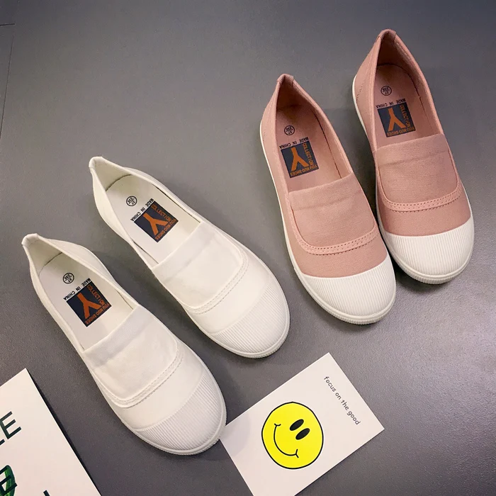 2019 spring new fashion canvas shallow mouth flat shoes Korean version of the wild women's shoes casual shoes large size 9 40.
2019 spring new fashion canvas shallow mouth flat shoes Korean version of the wild women's shoes casual shoes large size 9 40.