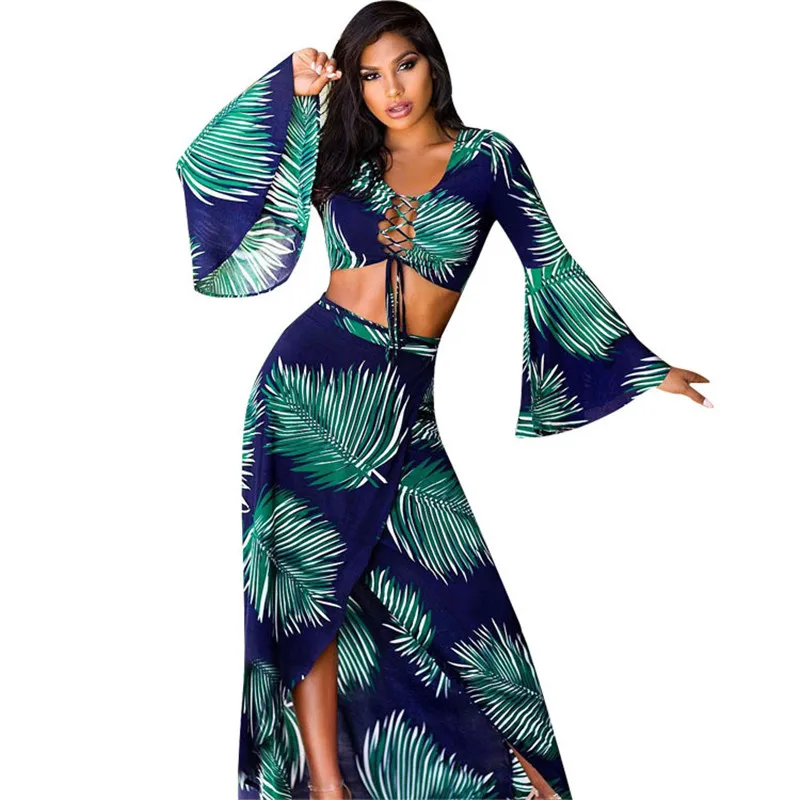 2018 Summer 2 Piece Dress Set Women Leaf Print Two Piece Crop Top and Long Skirt Set Boho Style Chic Beach Set Holiday Outfits
2018 Summer 2 Piece Dress Set Women Leaf Print Two Piece Crop Top and Long Skirt Set Boho Style Chic Beach Set Holiday Outfits