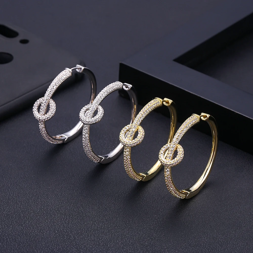janeklly trendy Geometric bambo Hoop Earrings For Women Accessories Full Cubic Zirconia Earrings Jewelry pendientes mujer moda
janeklly trendy Geometric bambo Hoop Earrings For Women Accessories Full Cubic Zirconia Earrings Jewelry pendientes mujer moda