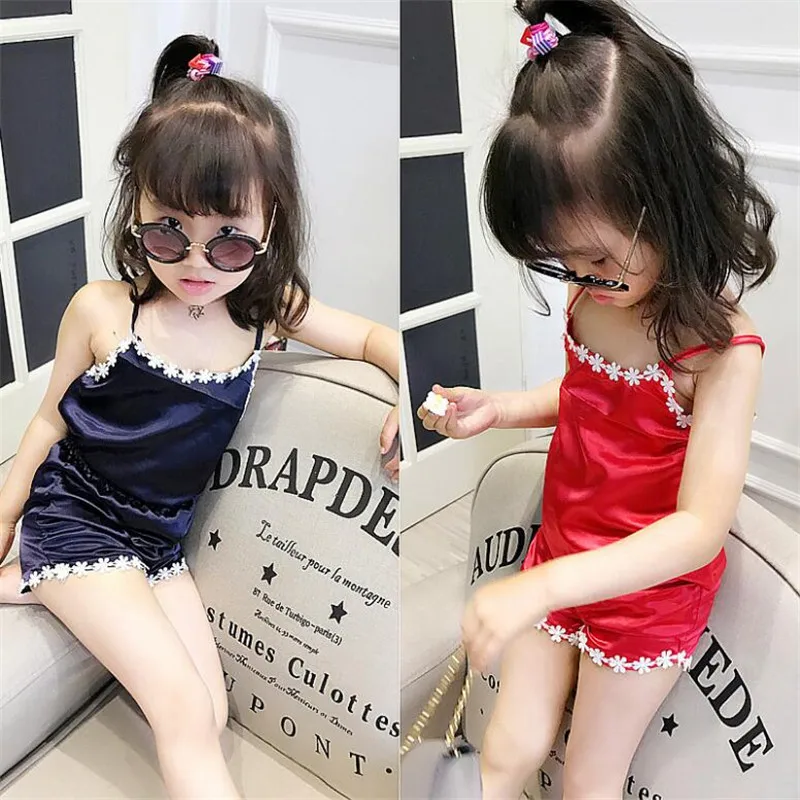 New Children's Sleeping Set Pyjamas Baby Sleepwear Clothing Girls Short Sleeve flower Princess Pajamas Kids Pyjamas Wear 2T-8T
New Children's Sleeping Set Pyjamas Baby Sleepwear Clothing Girls Short Sleeve flower Princess Pajamas Kids Pyjamas Wear 2T-8T