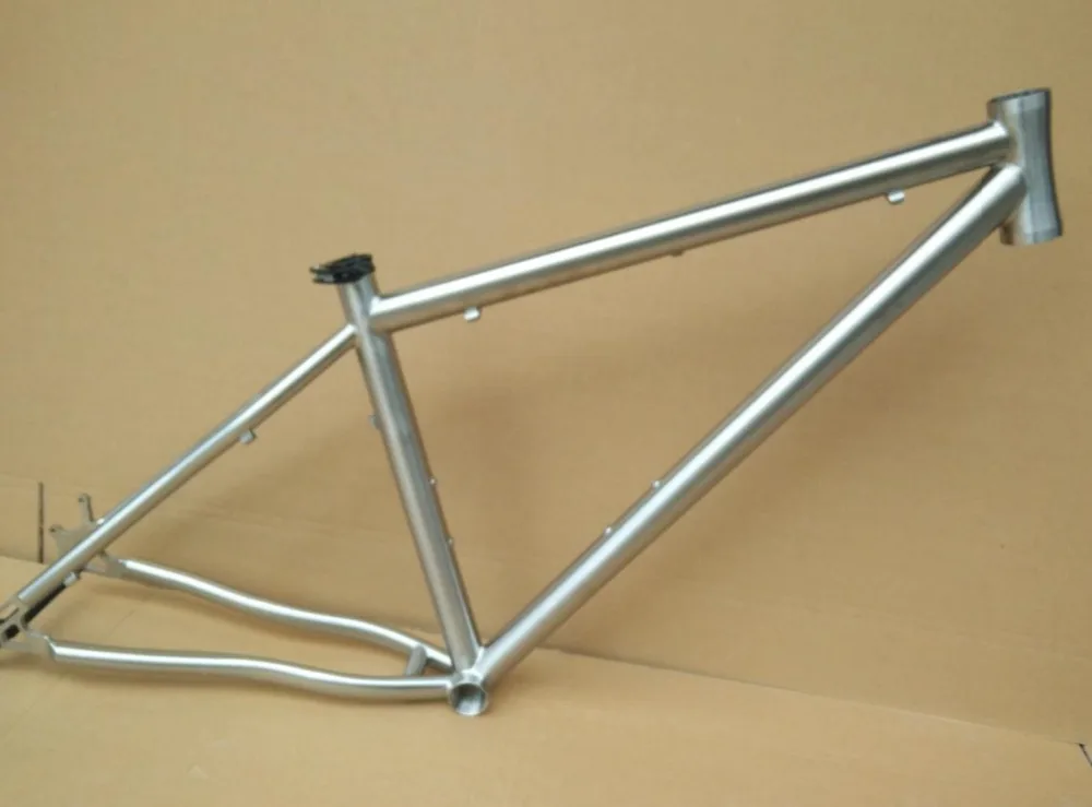 Kalosse 27.5*17inch Titanium bicycle frame , 27.5er Titanium bike frame, 1.5kg/pc 135*9mm, mountain bike frame Titanium
Kalosse 27.5*17inch Titanium bicycle frame , 27.5er Titanium bike frame, 1.5kg/pc 135*9mm, mountain bike frame Titanium