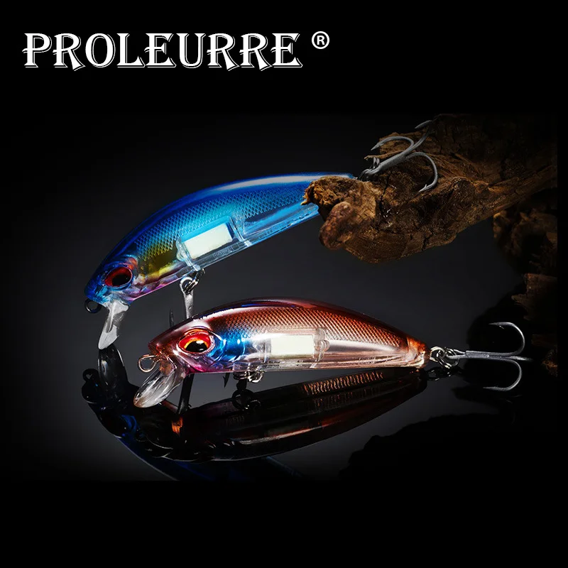 Proleurre 1pcs Boxed Fishing Lure 7cm 10.5g Luminous Night Minnow Artificial Professional Laser Printing Sinking Wobblers Pesca
Proleurre 1pcs Boxed Fishing Lure 7cm 10.5g Luminous Night Minnow Artificial Professional Laser Printing Sinking Wobblers Pesca