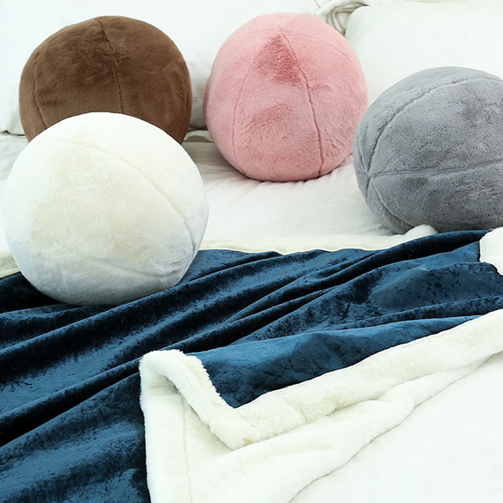 Nordic Simple Style Creative Cushion Soft Plush 30CM Ball Pillow Sofa Cushion Bed Sofa Room Decoration
Nordic Simple Style Creative Cushion Soft Plush 30CM Ball Pillow Sofa Cushion Bed Sofa Room Decoration