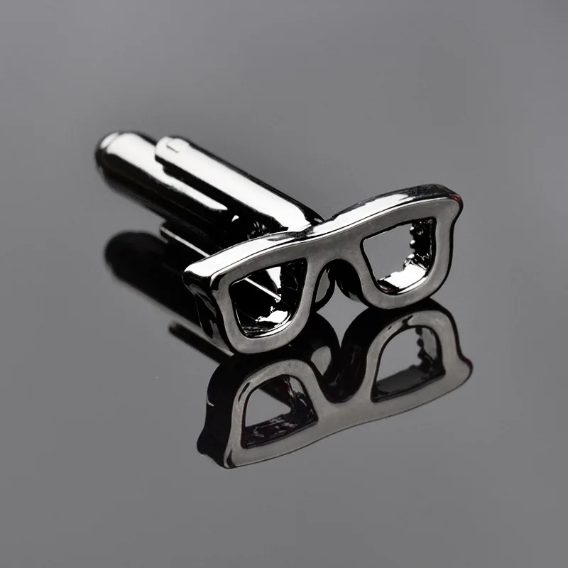 Sliver alloy glasses business shirt buckle shirt accessories shirt cufflinks wedding gift husband for men Cuff Buttons Jewelry
Sliver alloy glasses business shirt buckle shirt accessories shirt cufflinks wedding gift husband for men Cuff Buttons Jewelry