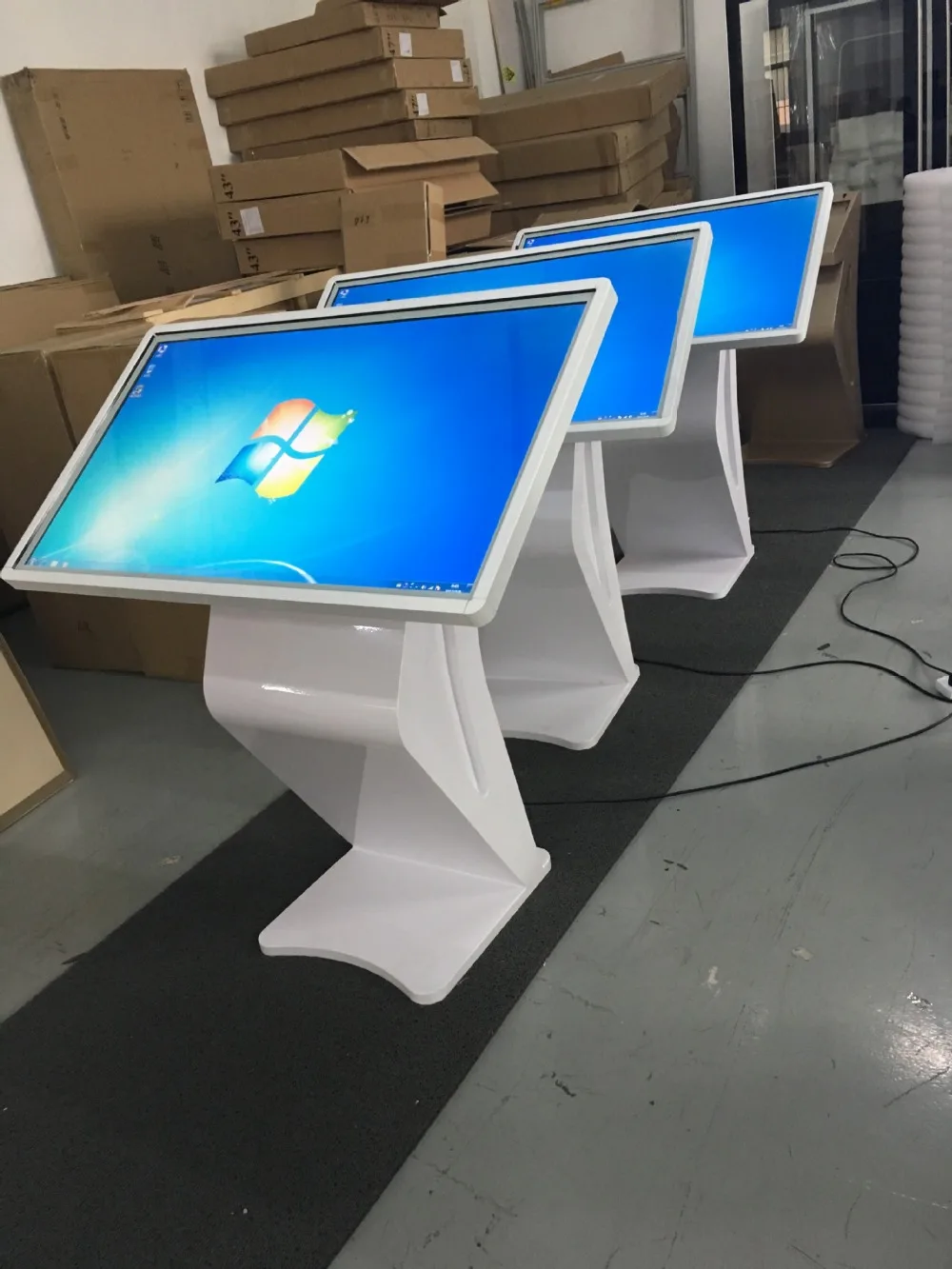 42 47 50 55 inch mall shopping floor map guide Touch Interactive panel Horizontal lcd HD digital monitor white signages
42 47 50 55 inch mall shopping floor map guide Touch Interactive panel Horizontal lcd HD digital monitor white signages