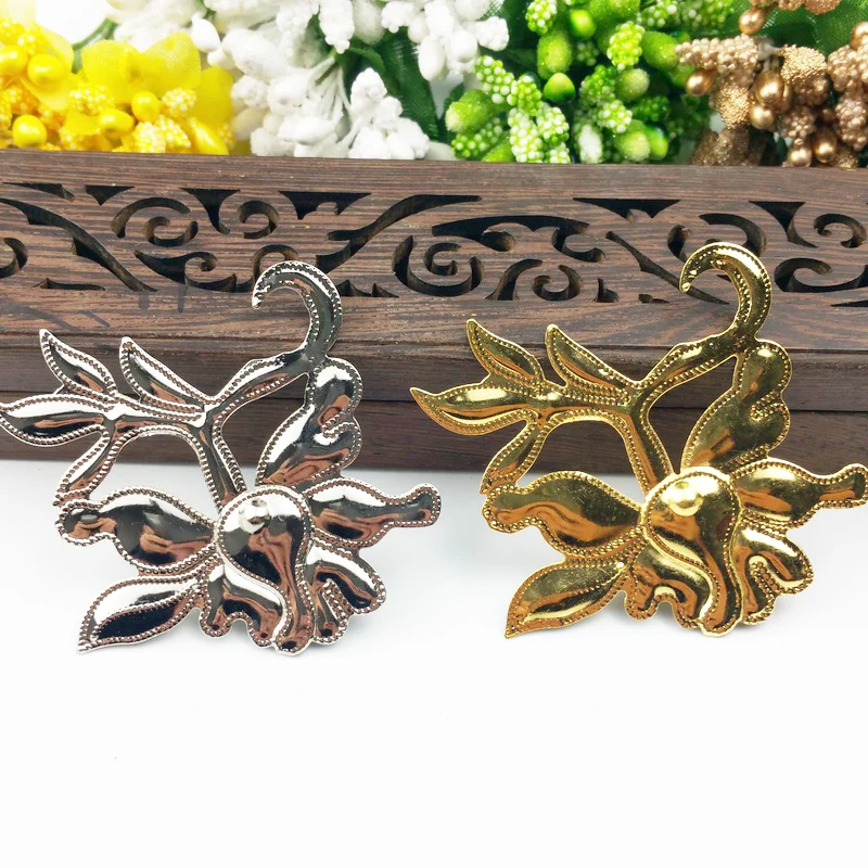 20pcs 48x50mm Filigree flower Wraps Metal Charms For Embellishment Scrapbook DIY Jewelry Metal Craft Wraps
20pcs 48x50mm Filigree flower Wraps Metal Charms For Embellishment Scrapbook DIY Jewelry Metal Craft Wraps