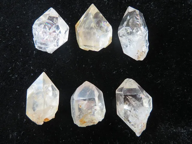 6PCS AAA Super Water Clear Quartz Crystal Herkimer Diamond With Great Rainbows 29g
6PCS AAA Super Water Clear Quartz Crystal Herkimer Diamond With Great Rainbows 29g