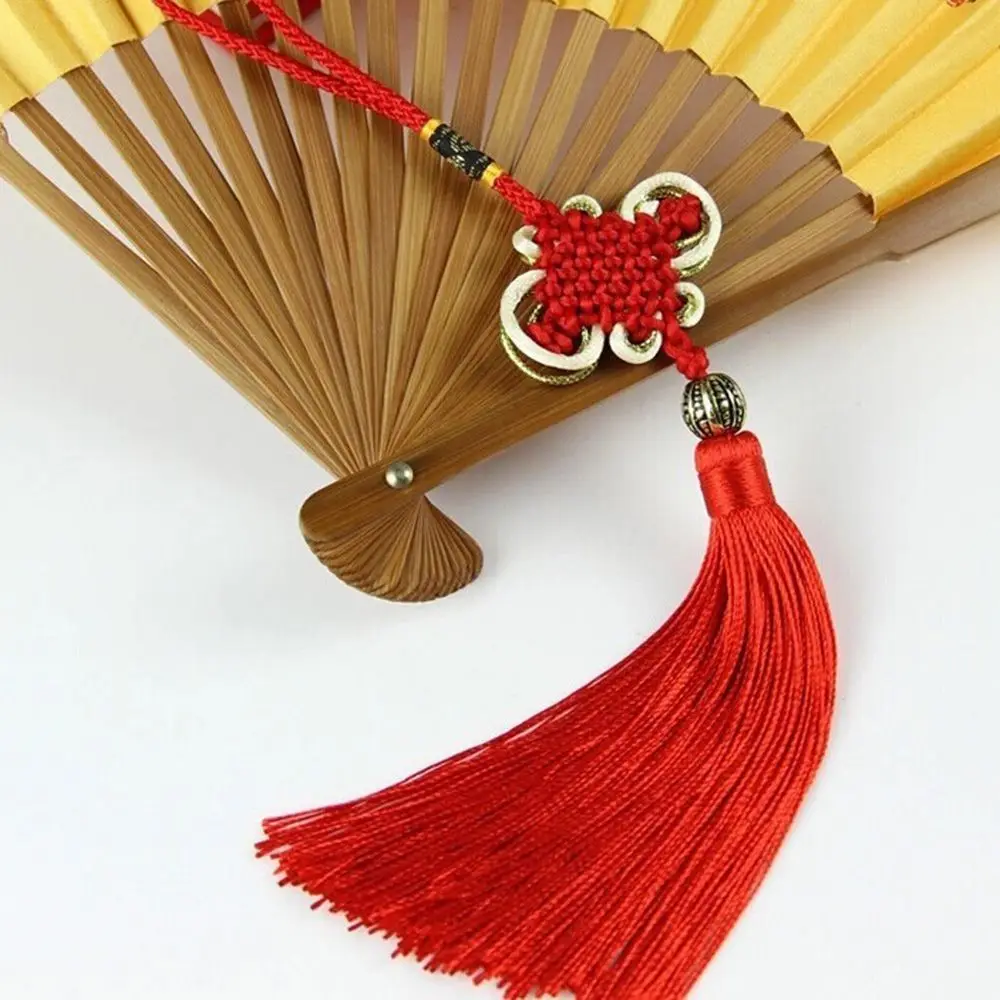 New 1pcs Chinese Lucky Red Knot Cross Stitch Tassel Chinese New Year Decorations Chinese talisman Good Luck Knot Gift
New 1pcs Chinese Lucky Red Knot Cross Stitch Tassel Chinese New Year Decorations Chinese talisman Good Luck Knot Gift