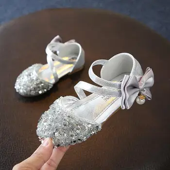 Girls Princess Shoes With Flower Baby Children Party Shoes Rhinestone For Patent Leather Girls Shoes 2-11 Years old
Girls Princess Shoes With Flower Baby Children Party Shoes Rhinestone For Patent Leather Girls Shoes 2-11 Years old
