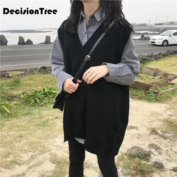 2019 summer loose big yards female hedging sweater vest sweater vest round neck wool vest waistcoat
2019 summer loose big yards female hedging sweater vest sweater vest round neck wool vest waistcoat