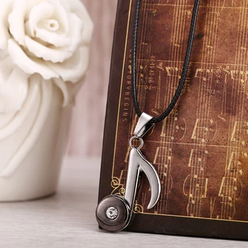 H&F 12pcs/lot Dropshipping Musical Note Logo Pendant In Anime Hatsune Miku Metal Leather Necklace Cosplay Accessories Jewelry
H&F 12pcs/lot Dropshipping Musical Note Logo Pendant In Anime Hatsune Miku Metal Leather Necklace Cosplay Accessories Jewelry