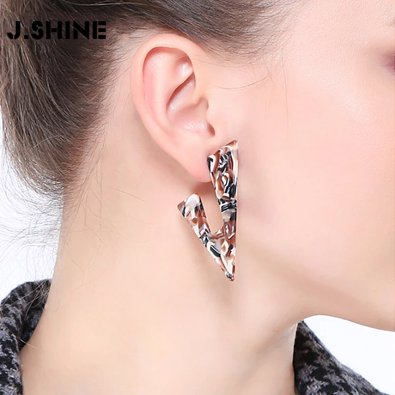 JShine Hyperbole Triangle Acrylic Large Earrings For Women Fashion Big Drop Earrings Geometry Female Costume Jewelry Accessories
JShine Hyperbole Triangle Acrylic Large Earrings For Women Fashion Big Drop Earrings Geometry Female Costume Jewelry Accessories