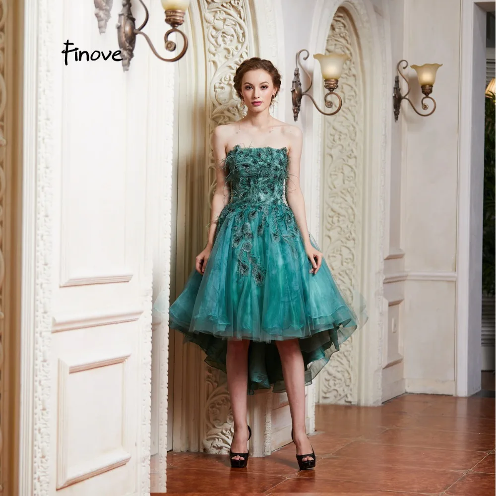 Finove Prom Dress 2019 Long vestido de fiesta Emerald Green Chic Knee Length Applique Feathers Sexy Strapless Formal Party Dress
Finove Prom Dress 2019 Long vestido de fiesta Emerald Green Chic Knee Length Applique Feathers Sexy Strapless Formal Party Dress
