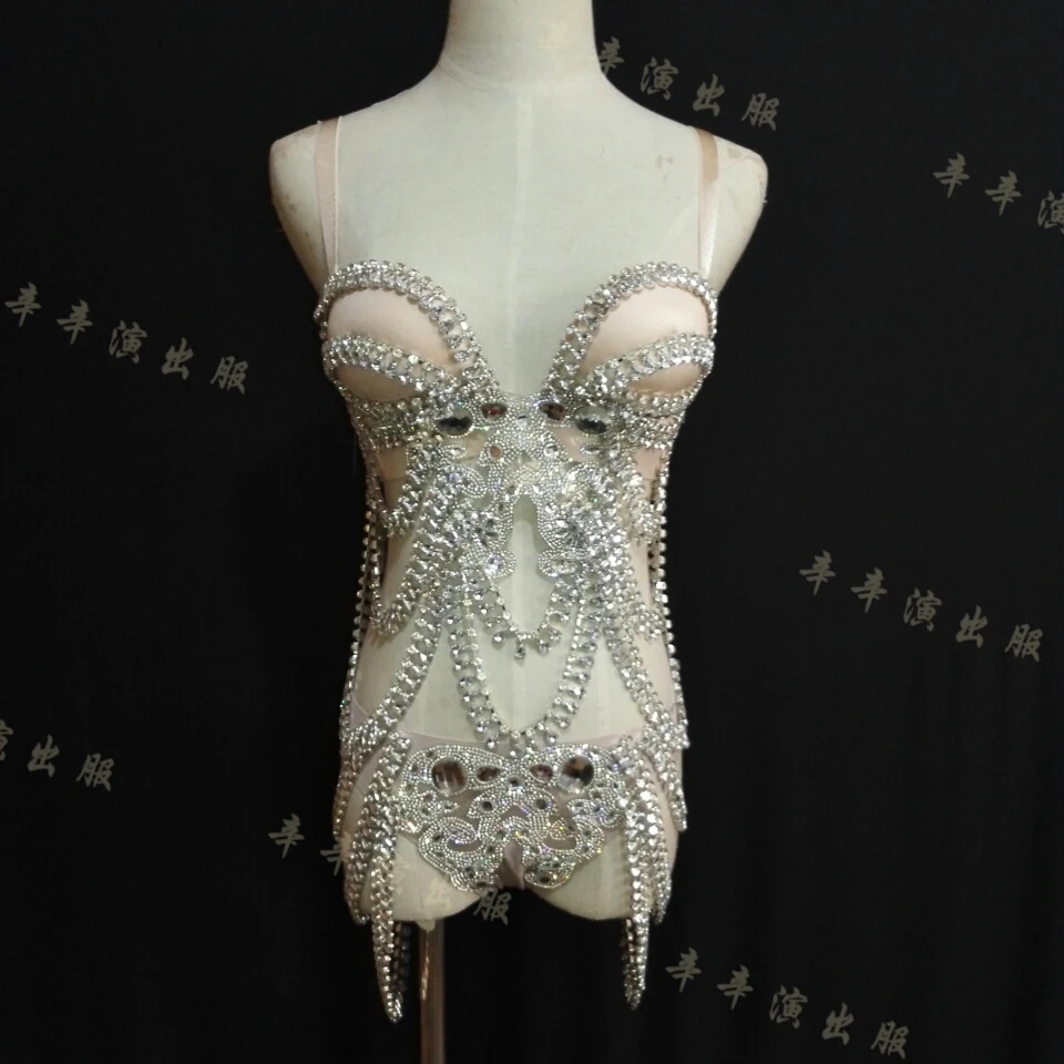 2019 new DS singer model gaga dancing suit diamond Pole Dance performance suit pub costume woman clothing sexy one set
2019 new DS singer model gaga dancing suit diamond Pole Dance performance suit pub costume woman clothing sexy one set