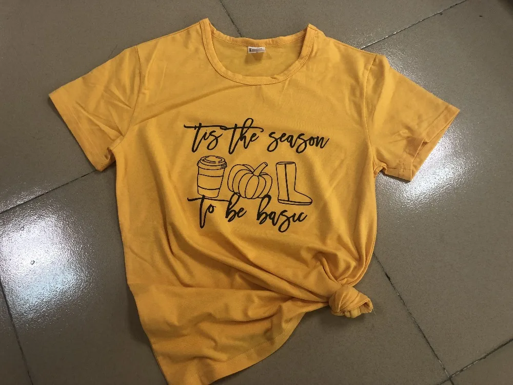 Its The Season To Be Basic T-Shirt Hipster Casual Short Sleeve Tee Halloween Yellow Pumpkin Slogan Vintage tops Laies Shirt Drop
Its The Season To Be Basic T-Shirt Hipster Casual Short Sleeve Tee Halloween Yellow Pumpkin Slogan Vintage tops Laies Shirt Drop