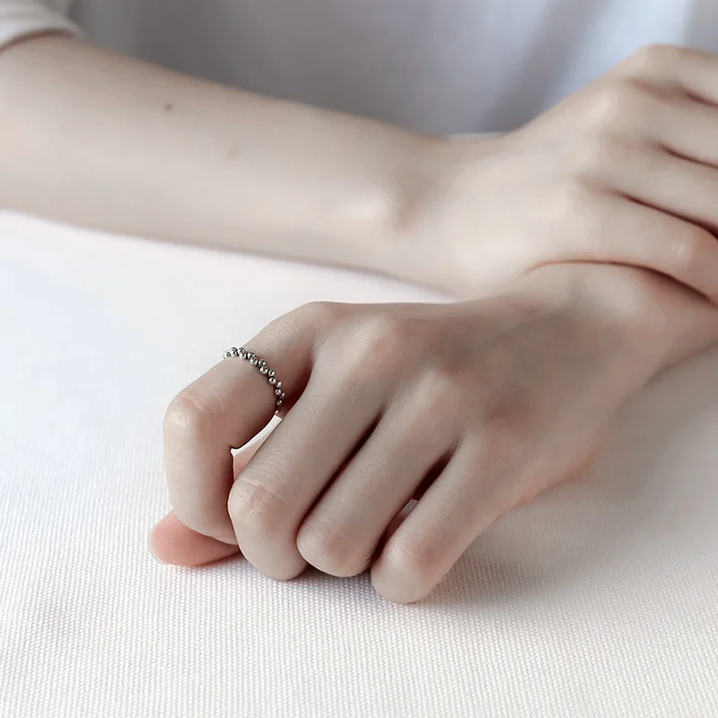 LouLeur 925 sterling silver vintage round bead slim open rings silver simple wild elegant female rings 2019 new fine jewelry
LouLeur 925 sterling silver vintage round bead slim open rings silver simple wild elegant female rings 2019 new fine jewelry