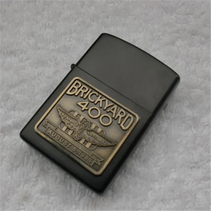 Gasoline Lighter Tank Patch Metal Cigarette Kerosene Oil Flint Lighter Free Fire Refillable Windproof Lighter Without Fuel
Gasoline Lighter Tank Patch Metal Cigarette Kerosene Oil Flint Lighter Free Fire Refillable Windproof Lighter Without Fuel