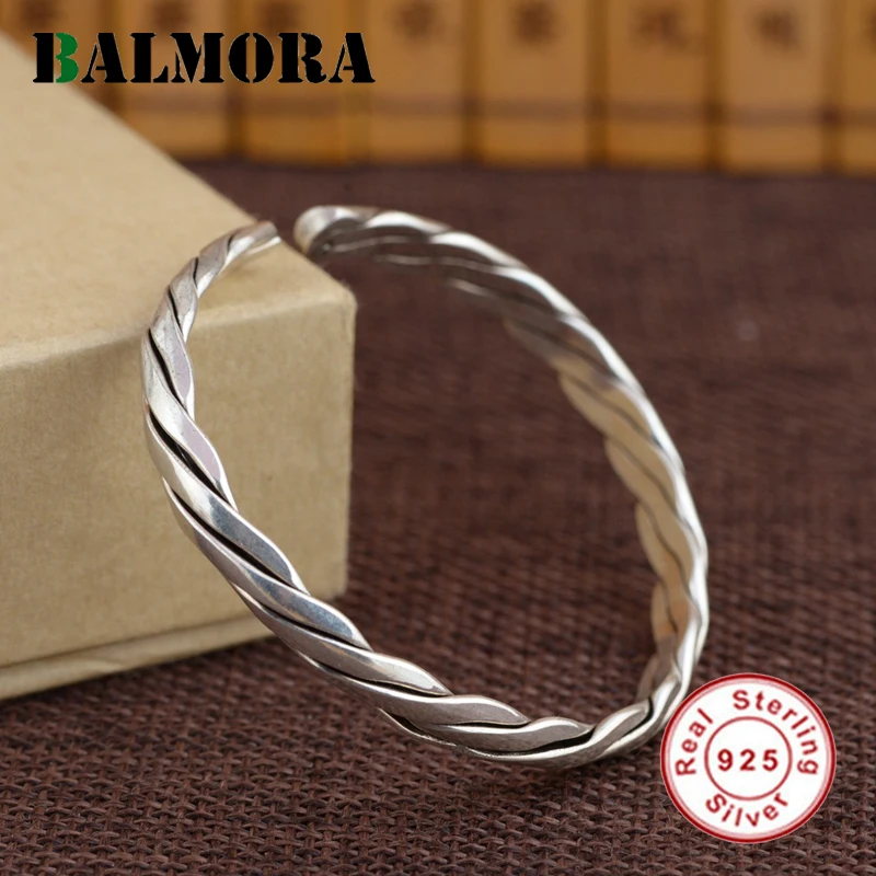 BALMORA Genuine 925 Sterling Silver Jewelry Simple Fashion Round Bangles for Women Men Lovers Anniversary Gifts Bijoux SZ0421
BALMORA Genuine 925 Sterling Silver Jewelry Simple Fashion Round Bangles for Women Men Lovers Anniversary Gifts Bijoux SZ0421