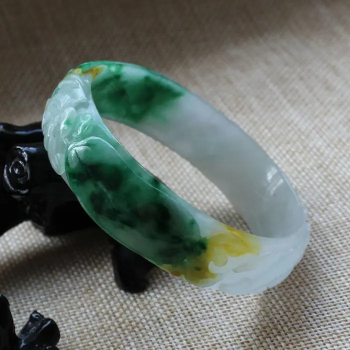 A139 Vintage Chinese Hand-carved Emerald Green Jadeite Jade Bracelet Bangle 61mm
A139 Vintage Chinese Hand-carved Emerald Green Jadeite Jade Bracelet Bangle 61mm