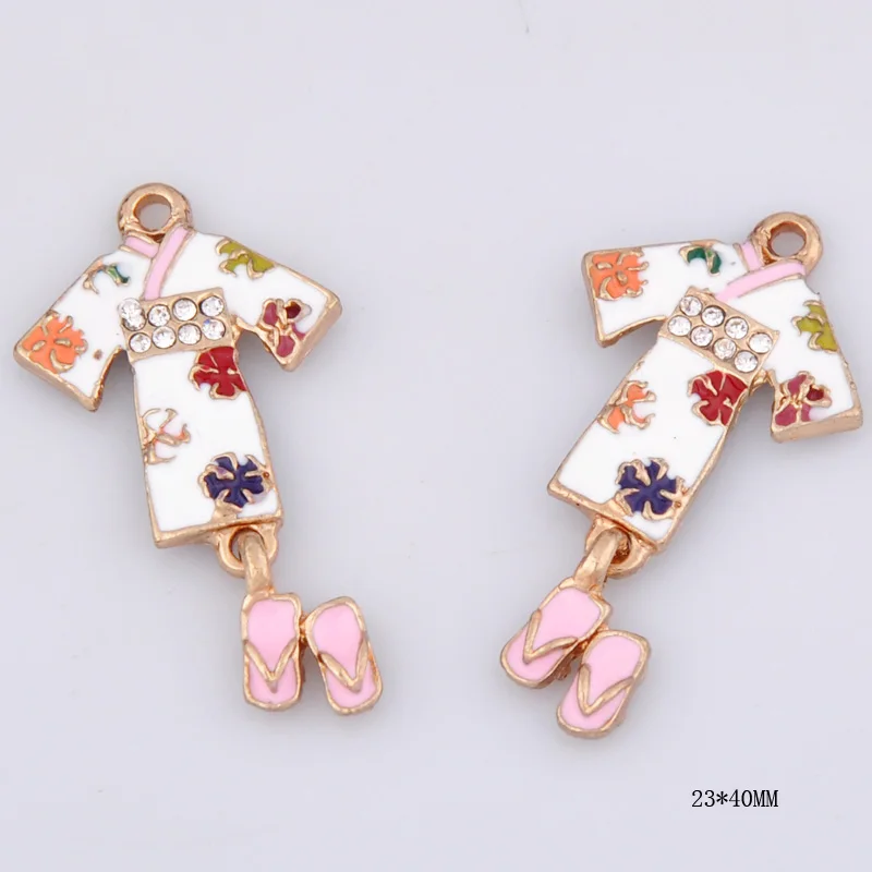 5pcs Japan fashion clothing New creative enamel Japanese kimono charms kimono pendants alloy accessories jewelry making findings
5pcs Japan fashion clothing New creative enamel Japanese kimono charms kimono pendants alloy accessories jewelry making findings