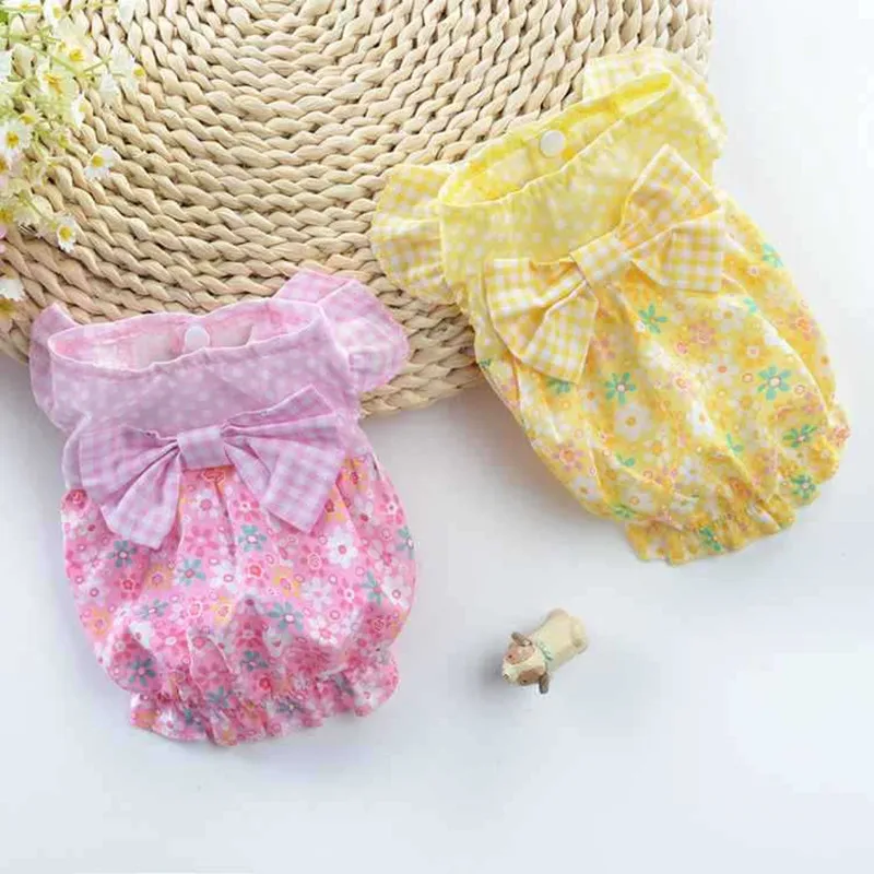 Pet Dog Fashion Print Cotton Skirts Dog Cool Summer Dresses With a Bowknot Decorated DC779
Pet Dog Fashion Print Cotton Skirts Dog Cool Summer Dresses With a Bowknot Decorated DC779