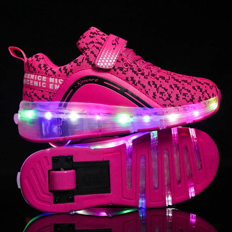2019 New Fashion Light Sneakers with Wheels Woman Light Up Shoes Flat Boys Girls Breathable Soft Kids Sports Sneakers Size 28-40
2019 New Fashion Light Sneakers with Wheels Woman Light Up Shoes Flat Boys Girls Breathable Soft Kids Sports Sneakers Size 28-40