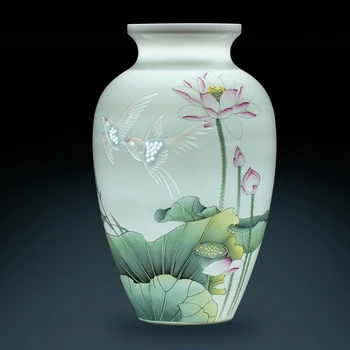 Jingdezhen Ceramic Vase Masters Hand Painted Pastel Linglong New Chinese Style Living Room Decoration Ornaments porcelain vase
Jingdezhen Ceramic Vase Masters Hand Painted Pastel Linglong New Chinese Style Living Room Decoration Ornaments porcelain vase