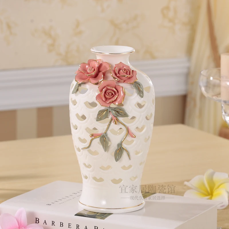 

White ceramic kneading flower vase hollow flowers insert porcelain handicraft crafts home decor European home accessories