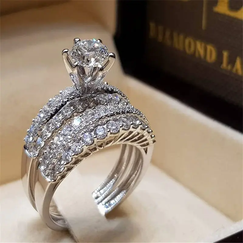 Luxury White Stone Rings for Women Fashion Jewelry Engagement Ring Set Charm Ring Bijoux Femme Ladies Accessories Ring S4Q967
Luxury White Stone Rings for Women Fashion Jewelry Engagement Ring Set Charm Ring Bijoux Femme Ladies Accessories Ring S4Q967