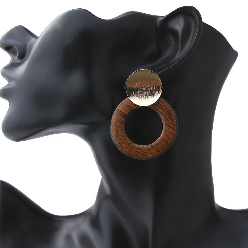 2018 New European American Fashion Earrings Drop Exaggerated Temperamental Circle Statement Wood Character Women Dangle Earrings
2018 New European American Fashion Earrings Drop Exaggerated Temperamental Circle Statement Wood Character Women Dangle Earrings