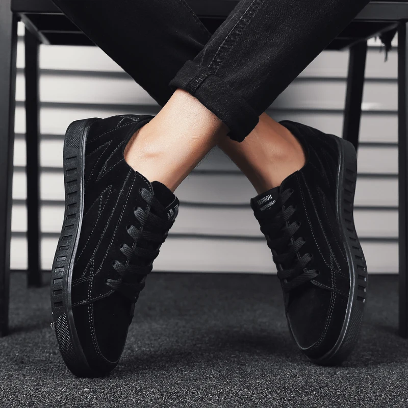 Man Casual Shoes Fashion Boot Male Skateboard Shoes Black Brown Mens Walking Footwear New Cool Rubber Bottom Flat Shoes For Men
Man Casual Shoes Fashion Boot Male Skateboard Shoes Black Brown Mens Walking Footwear New Cool Rubber Bottom Flat Shoes For Men