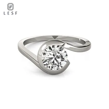 LESF 925 Sterling Silver Engagement Jewelry 1 ct Round Shining Zircon Wedding Finger Rings For Women 925 Ring
LESF 925 Sterling Silver Engagement Jewelry 1 ct Round Shining Zircon Wedding Finger Rings For Women 925 Ring
