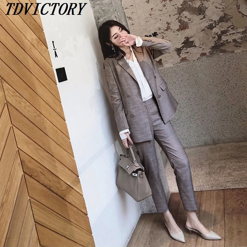 TDVICTORY New fashion Formal Suits for Women Casual Office Business Two Piece Set 2018 Autumn Elegant Blazer Coat & Pant Suits
TDVICTORY New fashion Formal Suits for Women Casual Office Business Two Piece Set 2018 Autumn Elegant Blazer Coat & Pant Suits