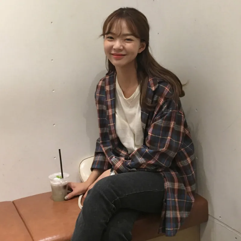 Women Autumn Blouses and Tops Shirt Cotton Plaid Vintage Blusas Cardigan Tops Femininas Camisas Elegante Haut Femme
Women Autumn Blouses and Tops Shirt Cotton Plaid Vintage Blusas Cardigan Tops Femininas Camisas Elegante Haut Femme