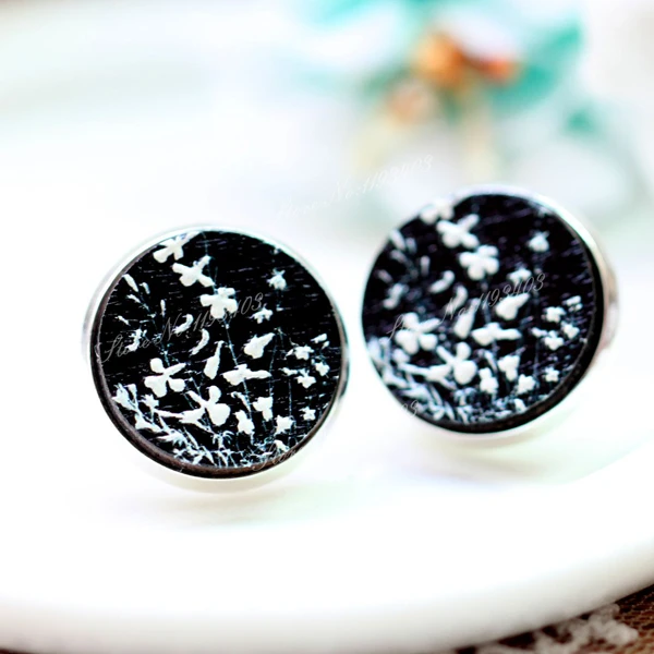Unique 3D Flower Embossed 16mm Round Coloured Drawing pattern Laser Cut wood Cabochon DIY for Rings, Earring,Brooch,Necklace
Unique 3D Flower Embossed 16mm Round Coloured Drawing pattern Laser Cut wood Cabochon DIY for Rings, Earring,Brooch,Necklace