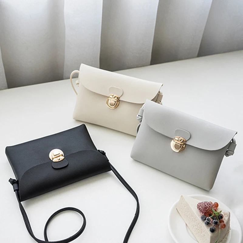 Simple Pure Color Women Mini Lock Flap Messenger Bag PU Leather Girls Casual Shoulder Bags Female Small Handbags Drop Shipping
Simple Pure Color Women Mini Lock Flap Messenger Bag PU Leather Girls Casual Shoulder Bags Female Small Handbags Drop Shipping