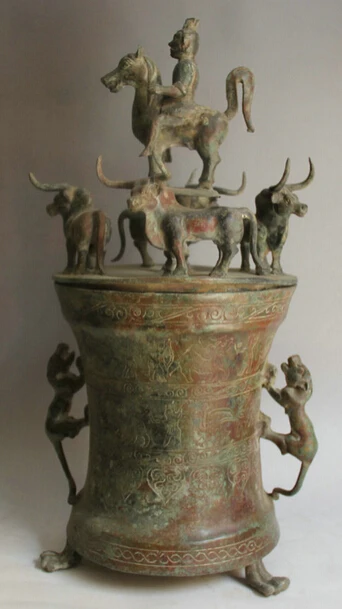 JP S62 21" Old China Bronze Man Ride Horse Bull Oxen Beast handle vessel Pot Jar Crock
JP S62 21" Old China Bronze Man Ride Horse Bull Oxen Beast handle vessel Pot Jar Crock