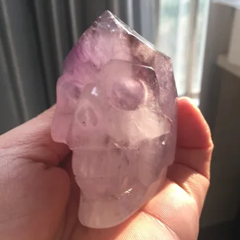 Handicrafts Crystal Skull Christmas Decoration for Home 2.4*2.5*1.5" Amethyst Skull Display under the daylight
Handicrafts Crystal Skull Christmas Decoration for Home 2.4*2.5*1.5" Amethyst Skull Display under the daylight