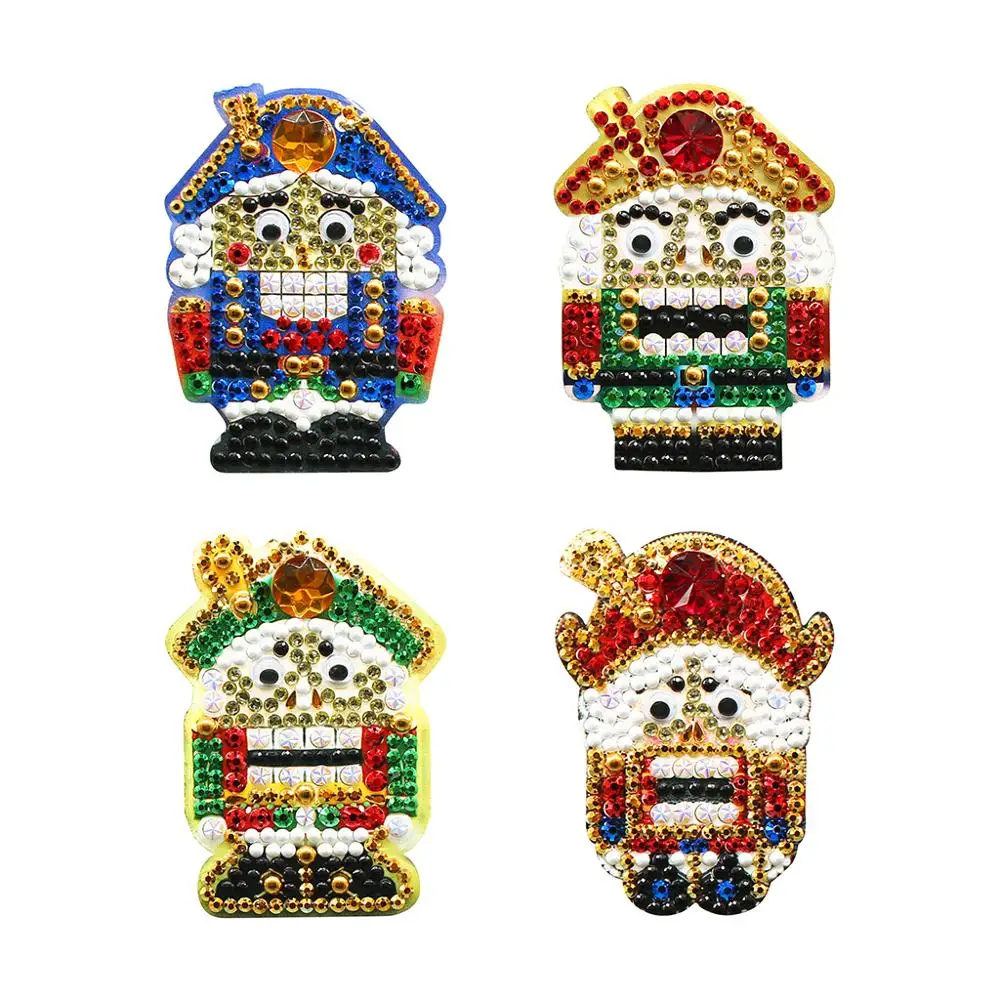 4Pcs/Set Christmas Gift For Friends Cartoon Diamond Painting Keychains Hang On The Bag Greeting Card for Children Gift
4Pcs/Set Christmas Gift For Friends Cartoon Diamond Painting Keychains Hang On The Bag Greeting Card for Children Gift