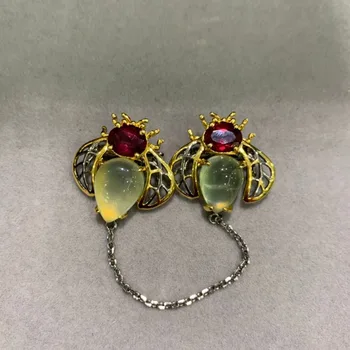 natural semi-precious stone prehnite bee pendant & brooch double use green color 925 sterling silver small insect pendant fine
natural semi-precious stone prehnite bee pendant & brooch double use green color 925 sterling silver small insect pendant fine