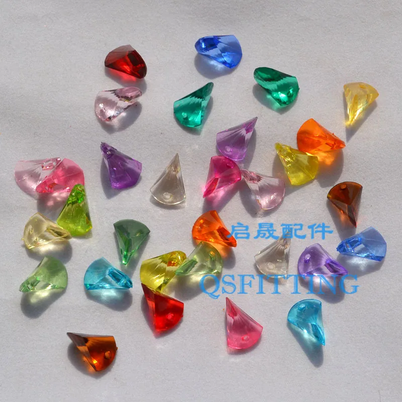 supply DIY fashion jewelry Accessory,bracelet Accessory,Transperant Acrylic Beads,14*10MM Triangle beads,mix color
supply DIY fashion jewelry Accessory,bracelet Accessory,Transperant Acrylic Beads,14*10MM Triangle beads,mix color