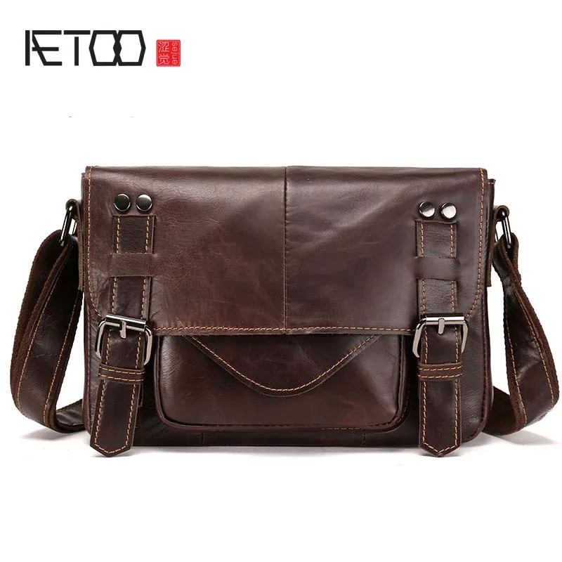 AETOO New real leather men bag oil wax cowhide retro men shoulder Messenger bag head layer leather casual shoulder bag
AETOO New real leather men bag oil wax cowhide retro men shoulder Messenger bag head layer leather casual shoulder bag