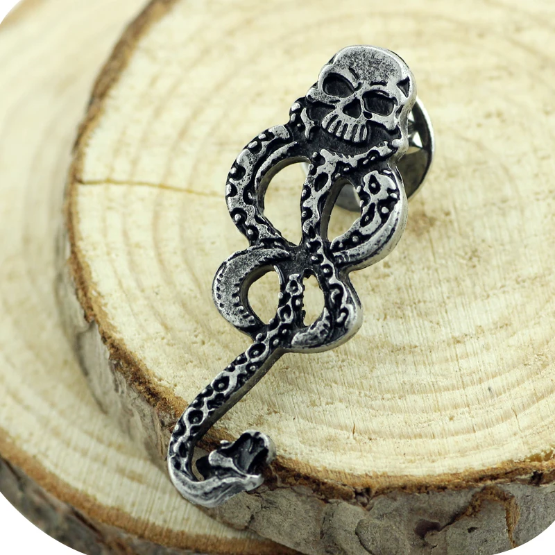 Vintage Snake pins and brooches broches mujer For Men Women jewellery Voldemort Horcrux Badge broches mujer bijuteria feminina
Vintage Snake pins and brooches broches mujer For Men Women jewellery Voldemort Horcrux Badge broches mujer bijuteria feminina