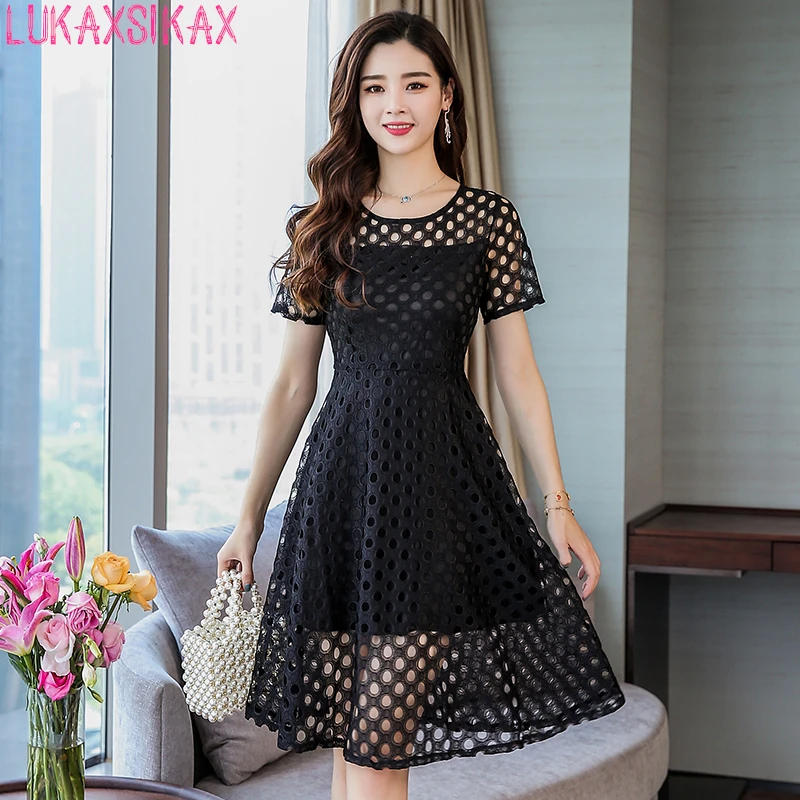 LUKAXSIKAX FASHION 2018 New Women Summer Dress Korean Sexy Hollow Out Lace Dress Plus Size M-5XL Women Dress Vestidos
LUKAXSIKAX FASHION 2018 New Women Summer Dress Korean Sexy Hollow Out Lace Dress Plus Size M-5XL Women Dress Vestidos