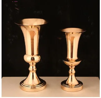 New Iron Horn Two-piece Set of European Trumpet Vase Flower Arrangement Creative Candlestick
New Iron Horn Two-piece Set of European Trumpet Vase Flower Arrangement Creative Candlestick